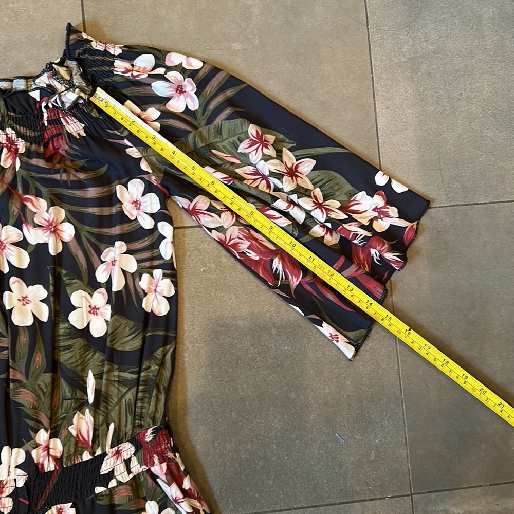 Chaser One Piece Floral Romper (Sale) - Picture 4 of 9